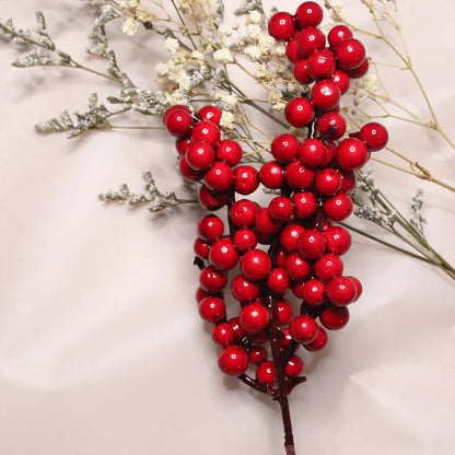 Christmas Red Berries Branch – Artificial Holly Berry Wreath & Stamen Ornaments for Tree & Home Decor